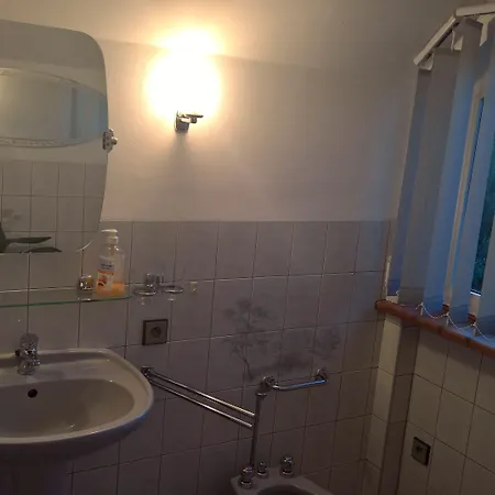 Privat Apartma Ulrych 3* ليبيريتش