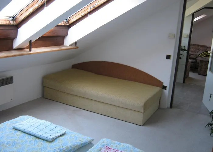 Privat Apartma Ulrych
