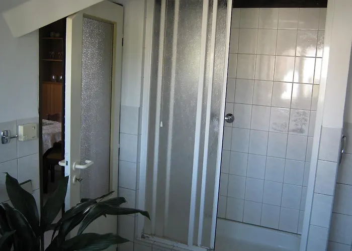 게스트하우스 Privat Apartma Ulrych 리베레츠