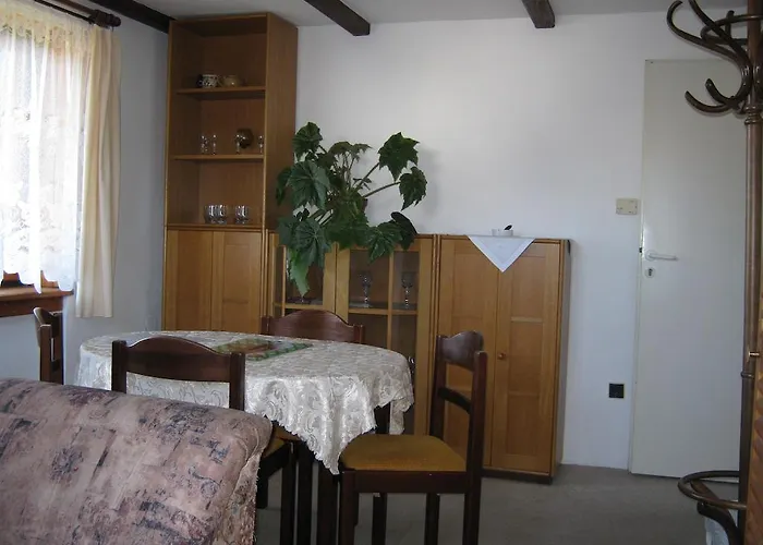 게스트하우스 Privat Apartma Ulrych