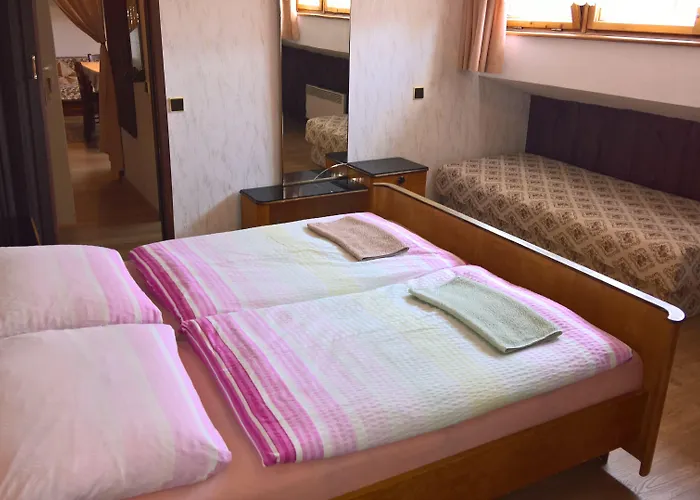 Privat Apartma Ulrych 리베레츠
